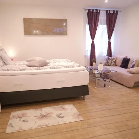 Lavender Studio Ultra Central *